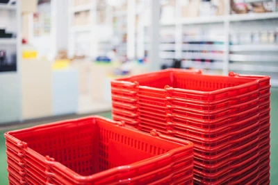 Stackable baskets